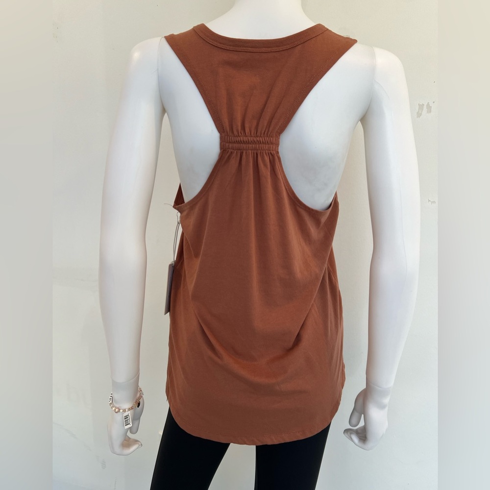 NWT Z Supply Active Tank